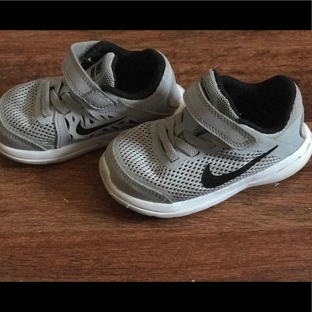 Shoes. Size 7C